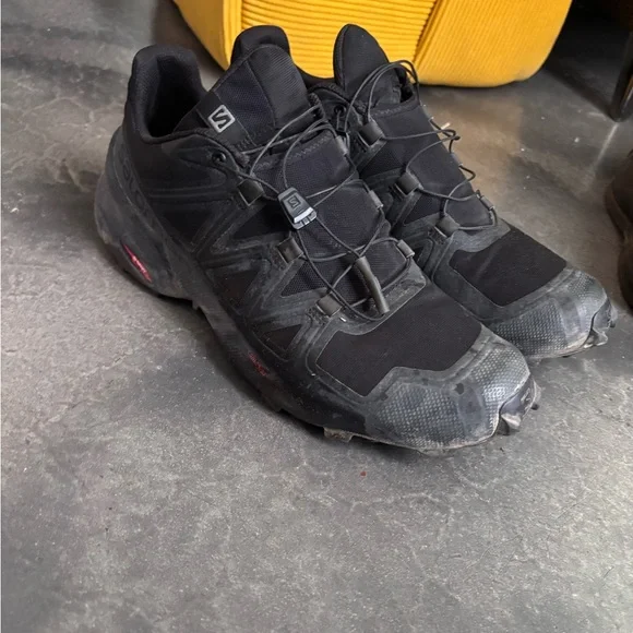 Salomon Black Athletic Shoes with Rugged Outsole - Picture 2 of 4